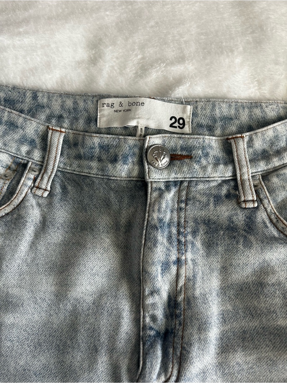 rag & bone Women’s Light Wash Blue Jeans - Size 29